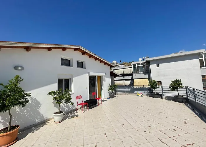 Twins House Gjirokastër